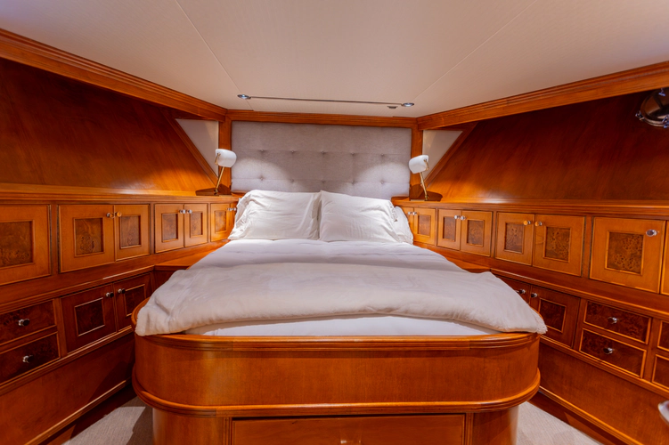Dozer Yacht Photos Pics 