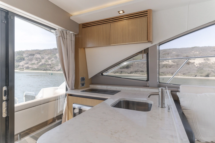 Saw Sea Iiii Yacht Photos Pics 