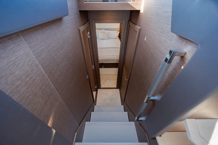 460 Yacht Photos Pics 