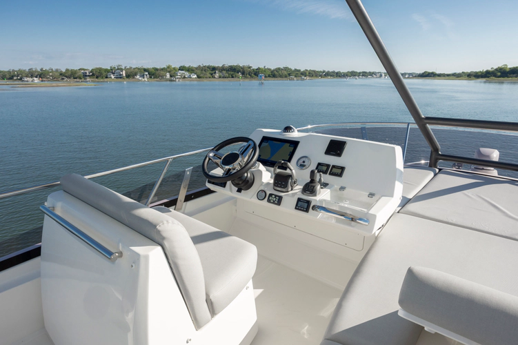 460 Yacht Photos Pics 