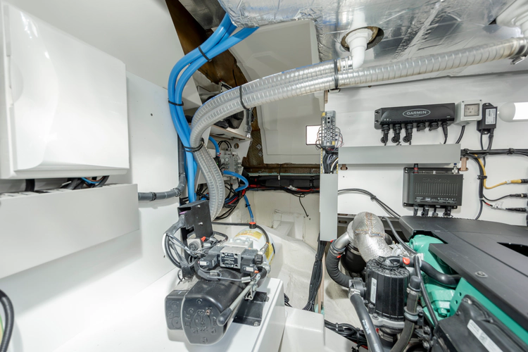 460 Yacht Photos Pics 