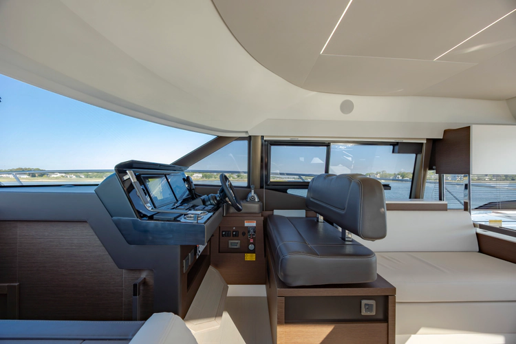 460 Yacht Photos Pics 