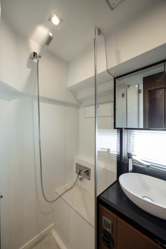 460 Yacht Photos Pics 