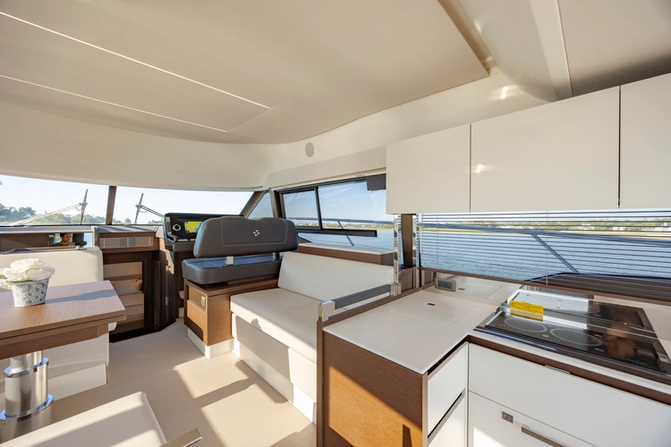 460 Yacht Photos Pics 