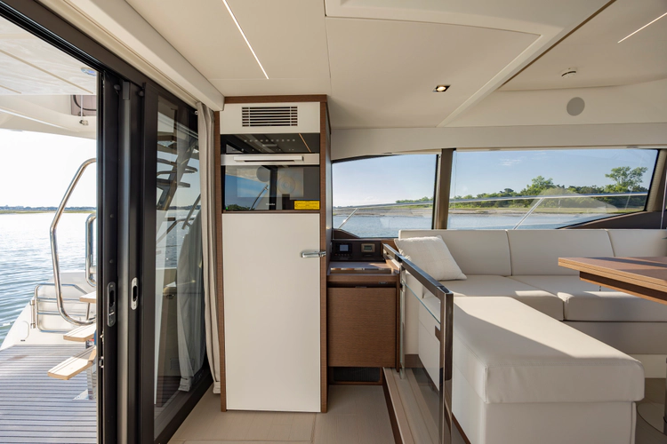 460 Yacht Photos Pics 