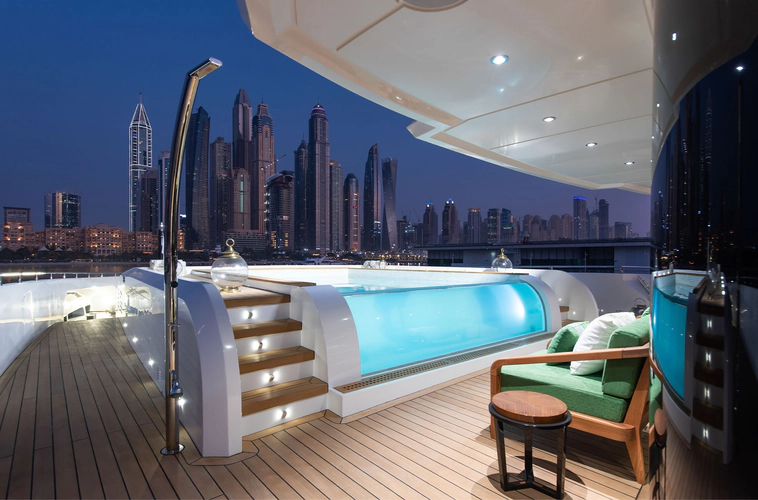 Majesty 175 Yacht Photos Pics 