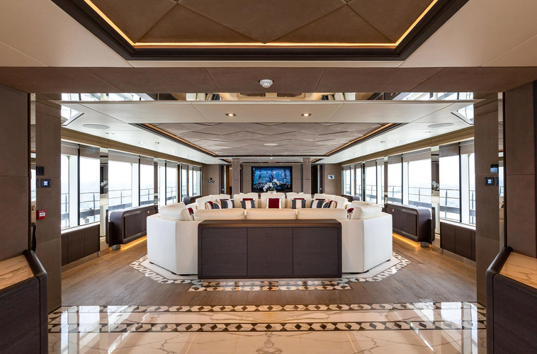 Majesty 175 Yacht Photos Pics 