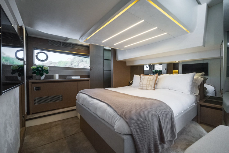 Oleta Yacht Photos Pics 