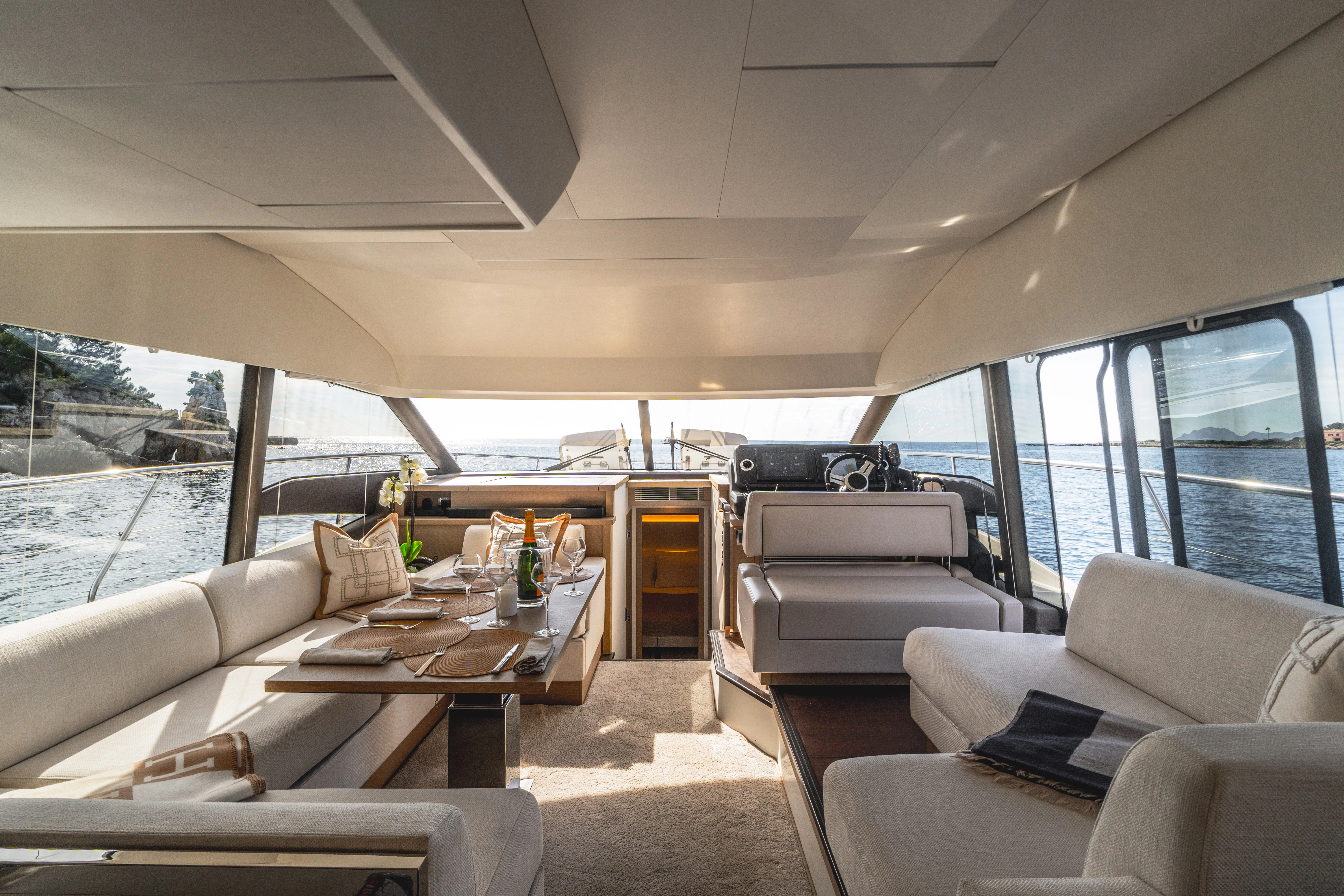 2018 Prestige 52 ft