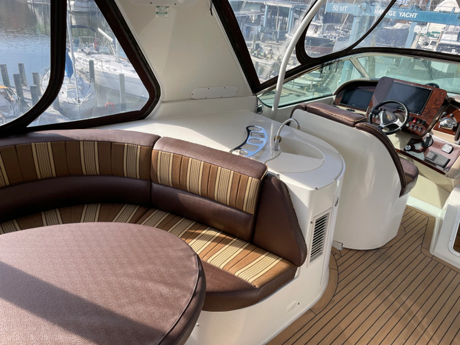 Pisco Sour Yacht Photos Pics 