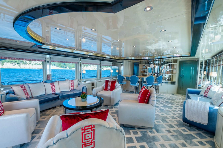 Lady Lucy Yacht Photos Pics 