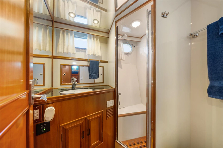 The Cotton Picker Yacht Photos Pics 