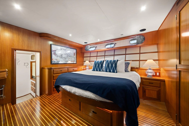 The Cotton Picker Yacht Photos Pics 