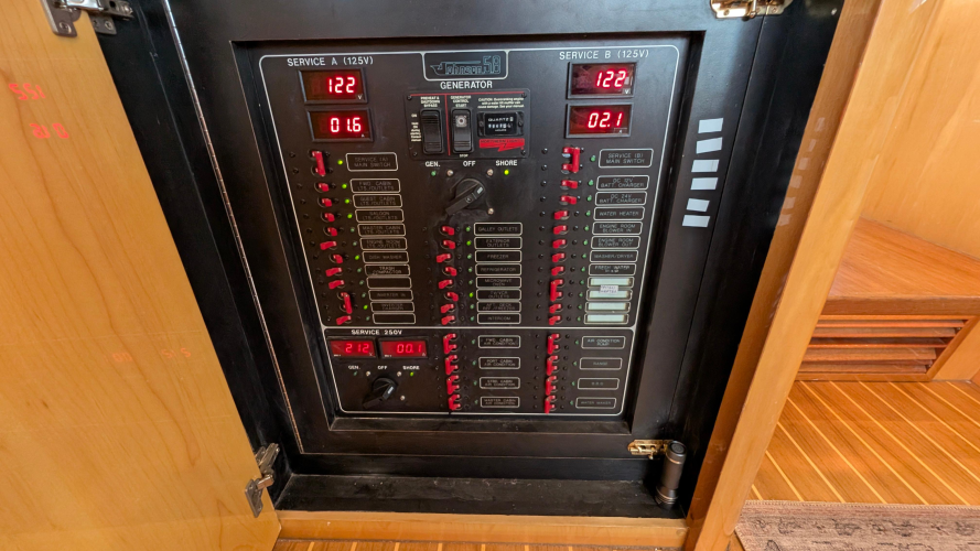 Odeesea Yacht Photos Pics 