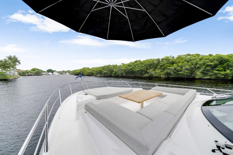 Predator 75 Yacht Photos Pics 