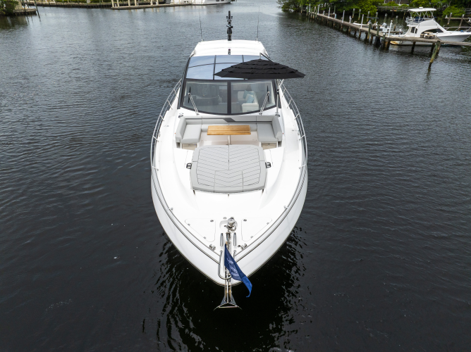 Predator 75 Yacht Photos Pics 