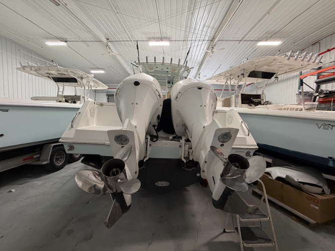 Chasing Seahawk Yacht Photos Pics 