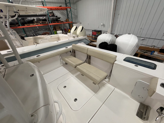 Chasing Seahawk Yacht Photos Pics 