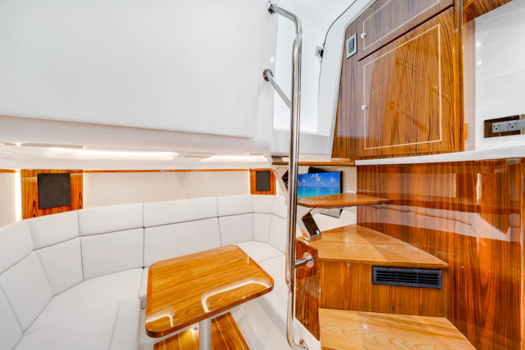 56 Suenos Gix Yacht Photos Pics 