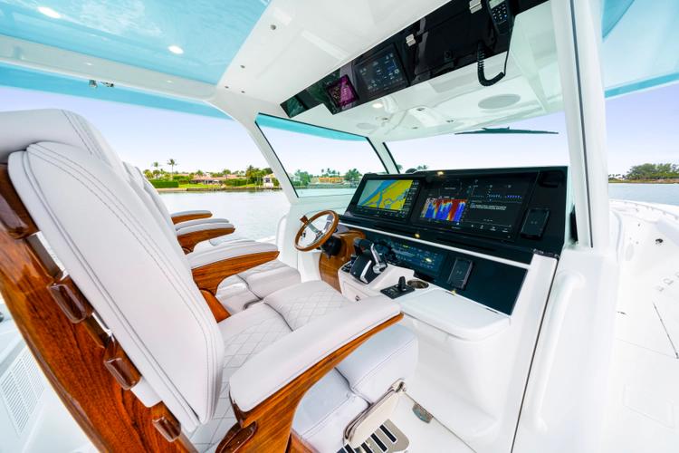 56 Suenos Gix Yacht Photos Pics 