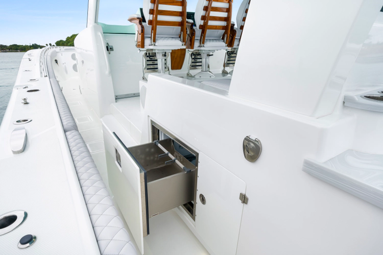 56 Suenos Gix Yacht Photos Pics 