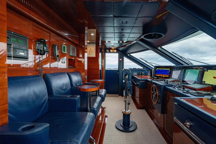 Allora Yacht Photos Pics 