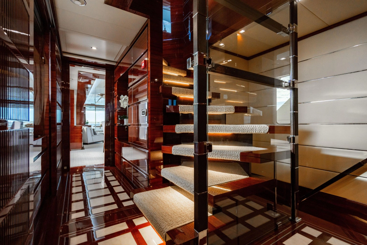 Allora Yacht Photos Pics 