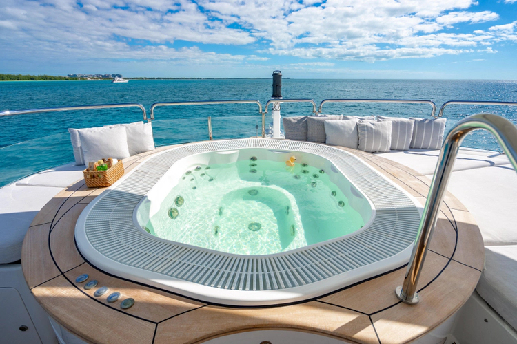 Allora Yacht Photos Pics 