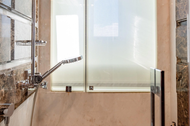 Allora Yacht Photos Pics 