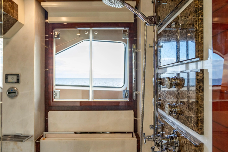 Allora Yacht Photos Pics 