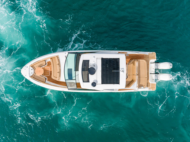 Ciao Bella Yacht Photos Pics 