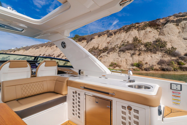 Ciao Bella Yacht Photos Pics 