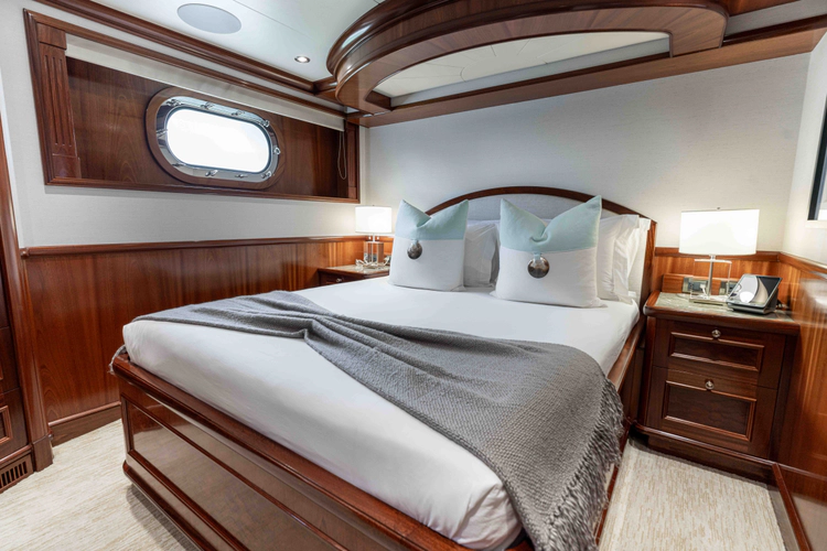 Lucy Yacht Photos Pics 