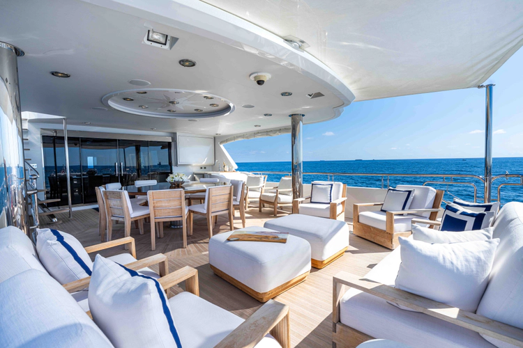 Lucy Yacht Photos Pics 