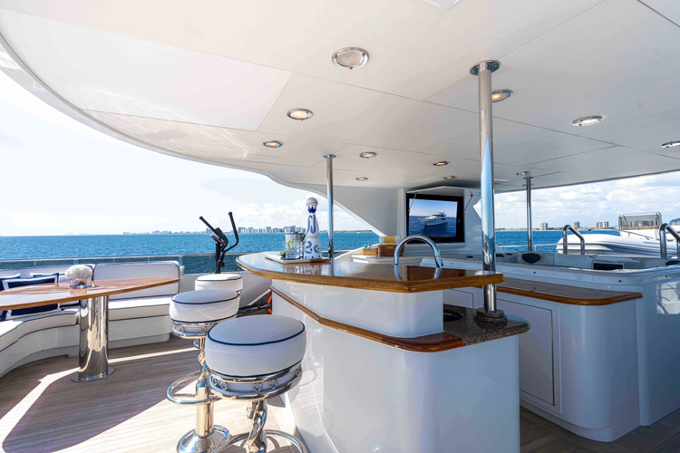 Lucy Yacht Photos Pics 