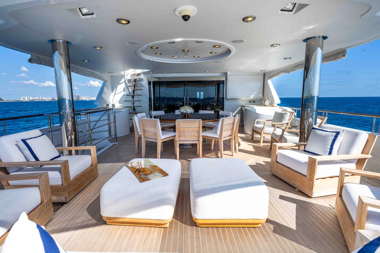 Lucy Yacht Photos Pics 