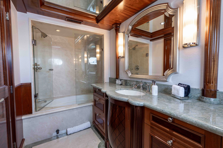 Lucy Yacht Photos Pics 