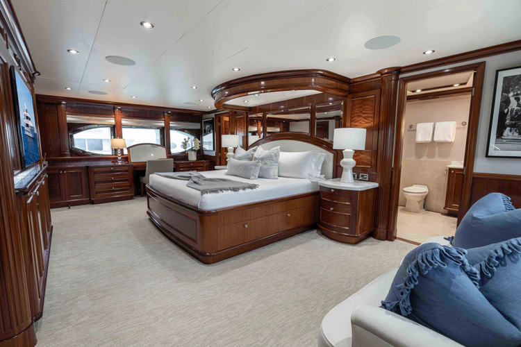 Lucy Yacht Photos Pics 