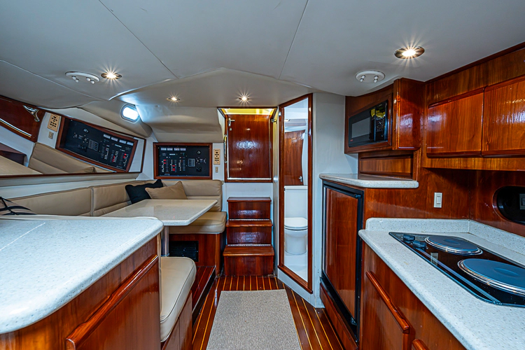 Mr. Bradley Yacht Photos Pics 