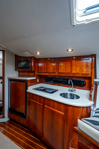 Mr. Bradley Yacht Photos Pics 