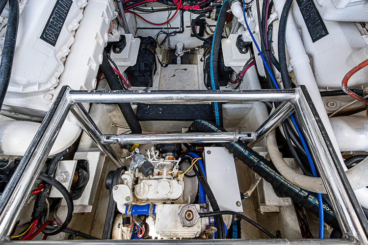 Mr. Bradley Yacht Photos Pics 