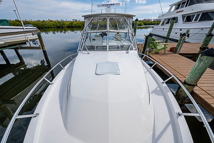 Mr. Bradley Yacht Photos Pics 