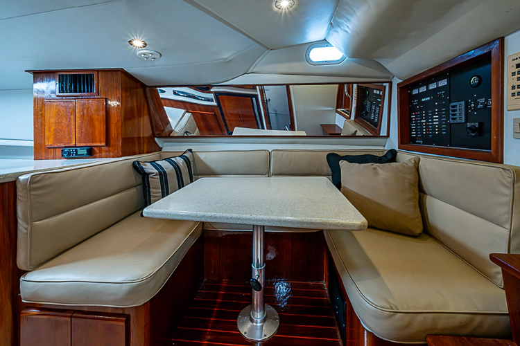 Mr. Bradley Yacht Photos Pics 