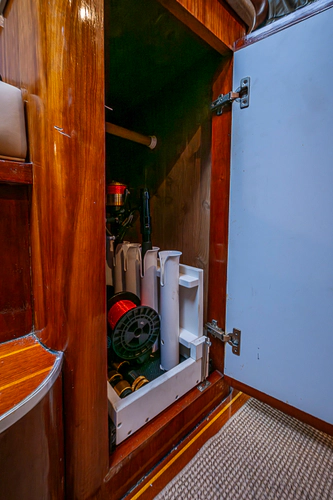 Mr. Bradley Yacht Photos Pics 