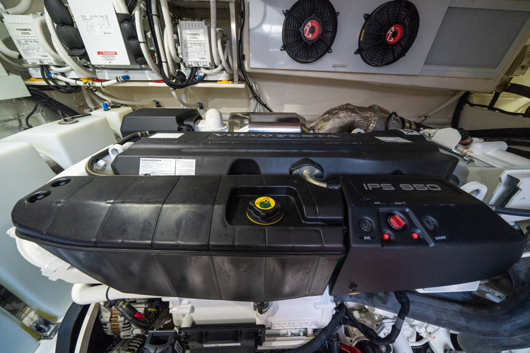 Water Dog Yacht Photos Pics 