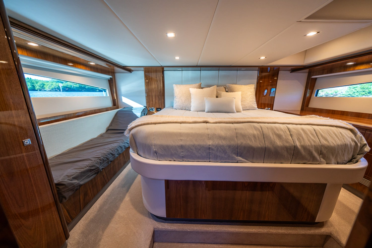 Water Dog Yacht Photos Pics 