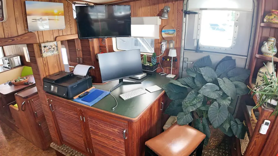 La Vita Marina Yacht Photos Pics 