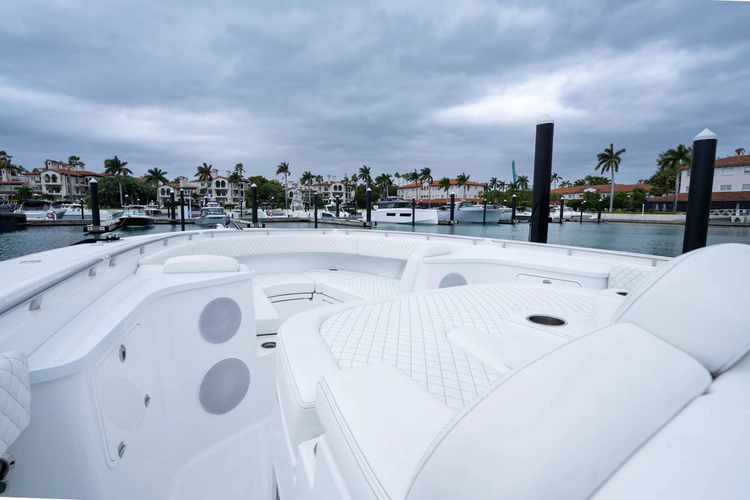 56 Suenos Yacht Photos Pics 