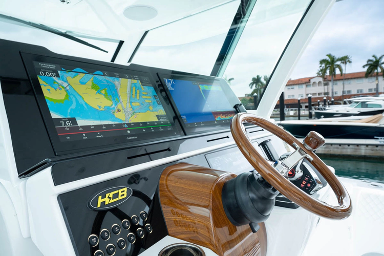 56 Suenos Yacht Photos Pics 