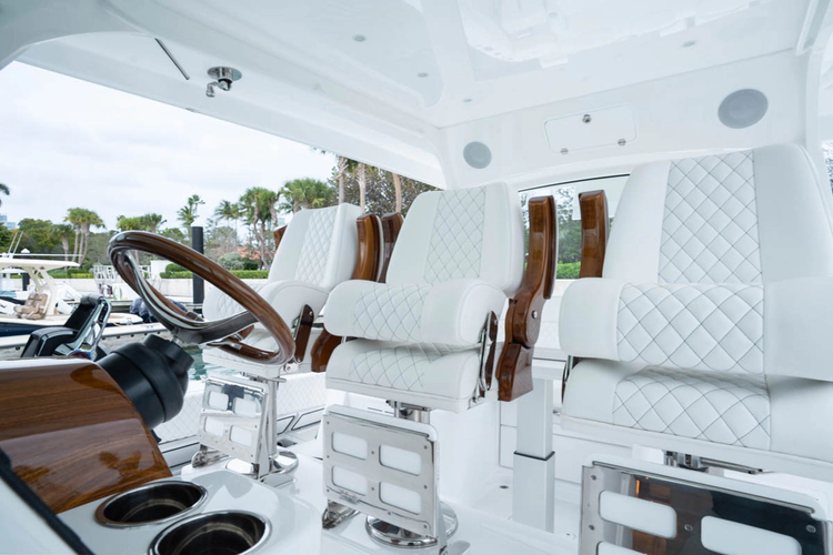 56 Suenos Yacht Photos Pics 